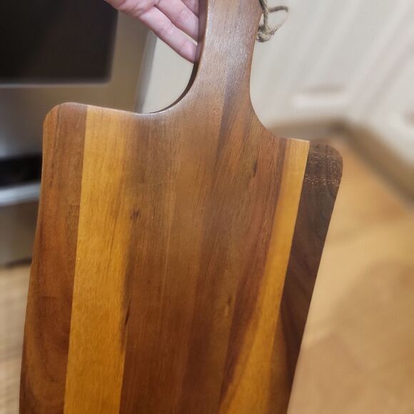 Elegant Acacia Paddle Serving Board Edge Grain Flat Bread Loaf Cutting Board NEW - Picture 10 of 16